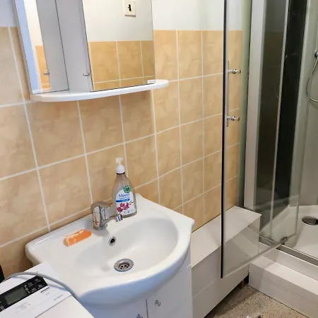 Maria At Rootsi Street * Kuressaare